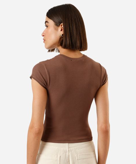 blusa baby look feminina com renda canelada cropped marrom