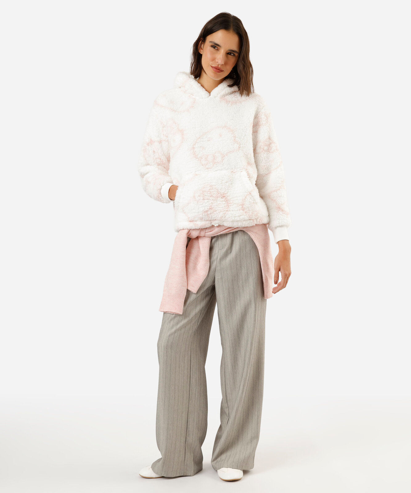 blusão feminino de sherpa com capuz hello kitty off white