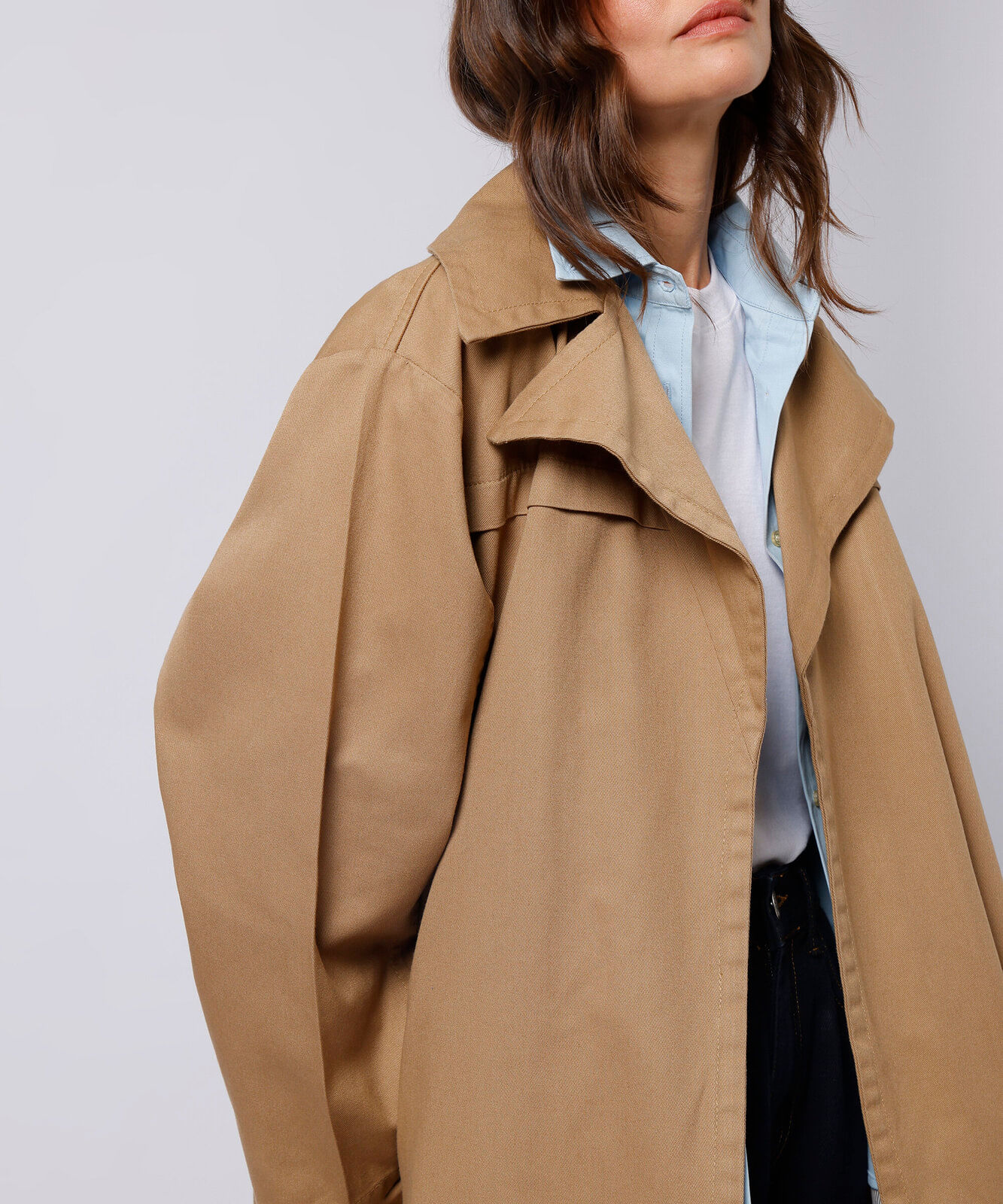 casaco trench coat feminino de sarja mindset bege
