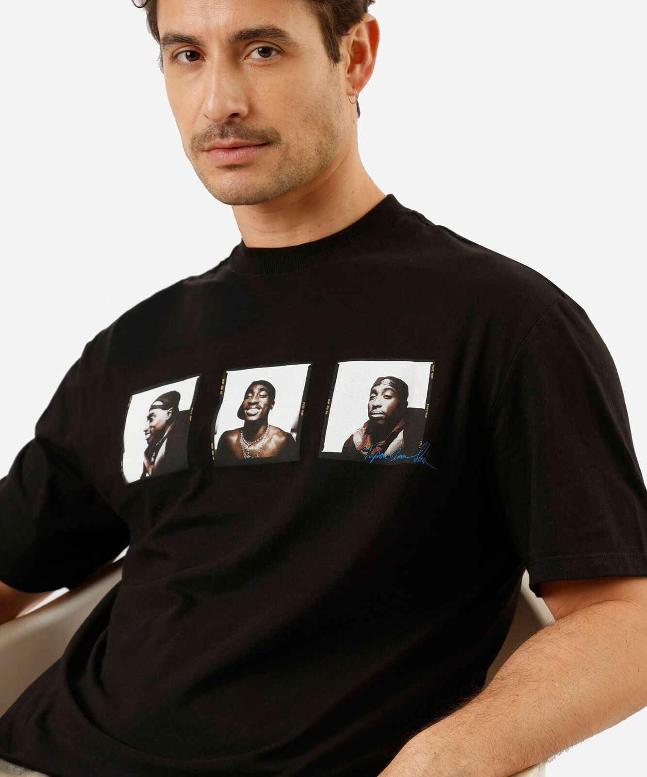 camiseta masculina de algodão manga curta tupac preta