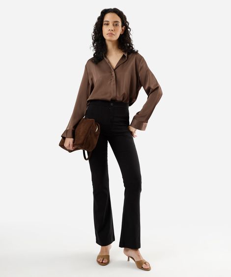 calça flare de alfaiataria feminina cintura alta preta