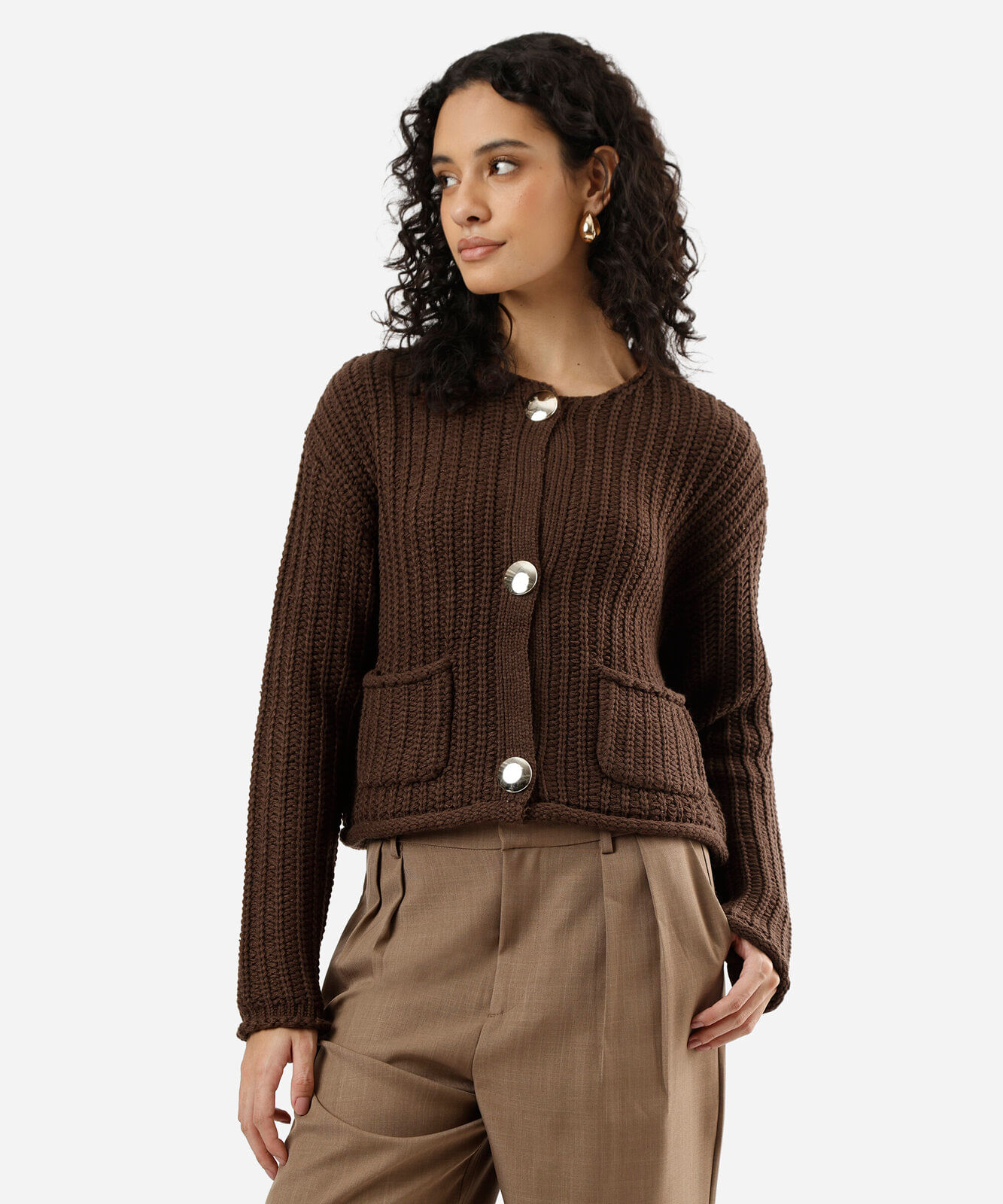 cardigan feminino de tricot com bolsos marrom