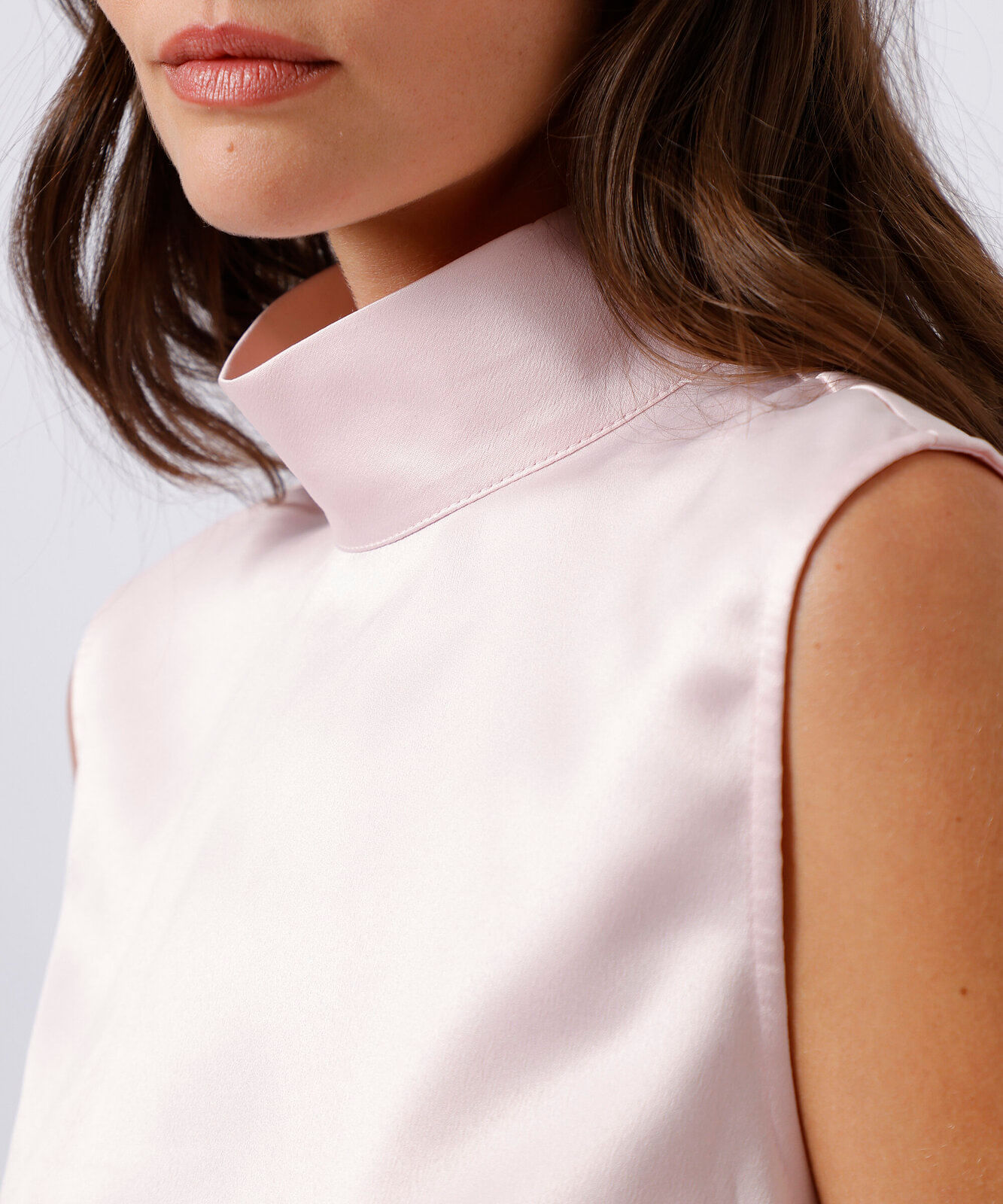 regata feminina gola alta acetinada mindset rosa
