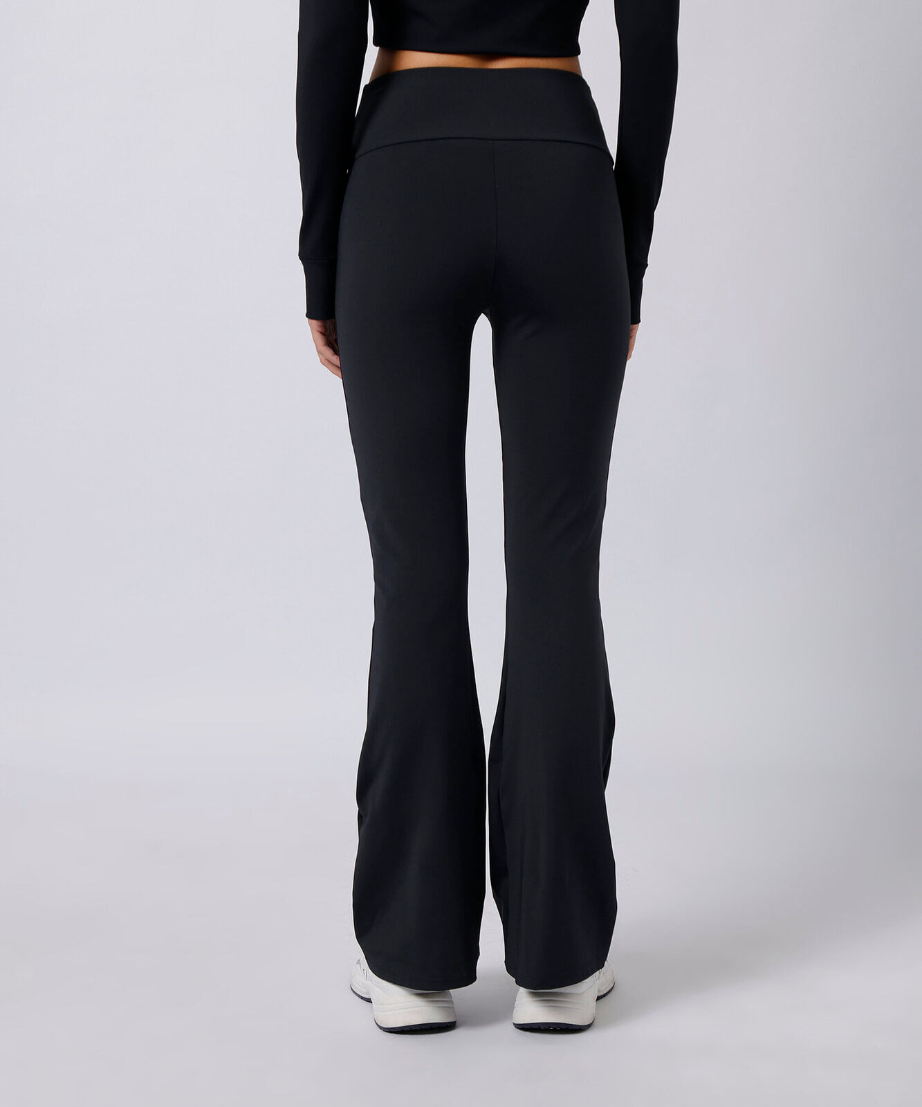 calça flare feminina de poliamida mindset sport preta