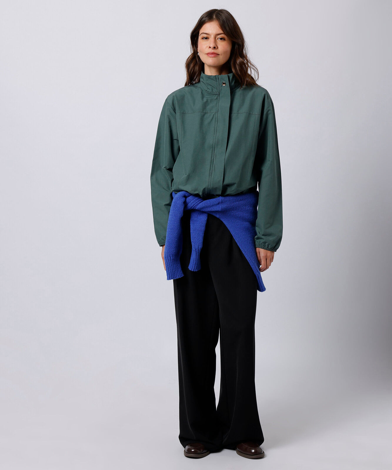 jaqueta corta vento feminina gola funnel neck mindset verde