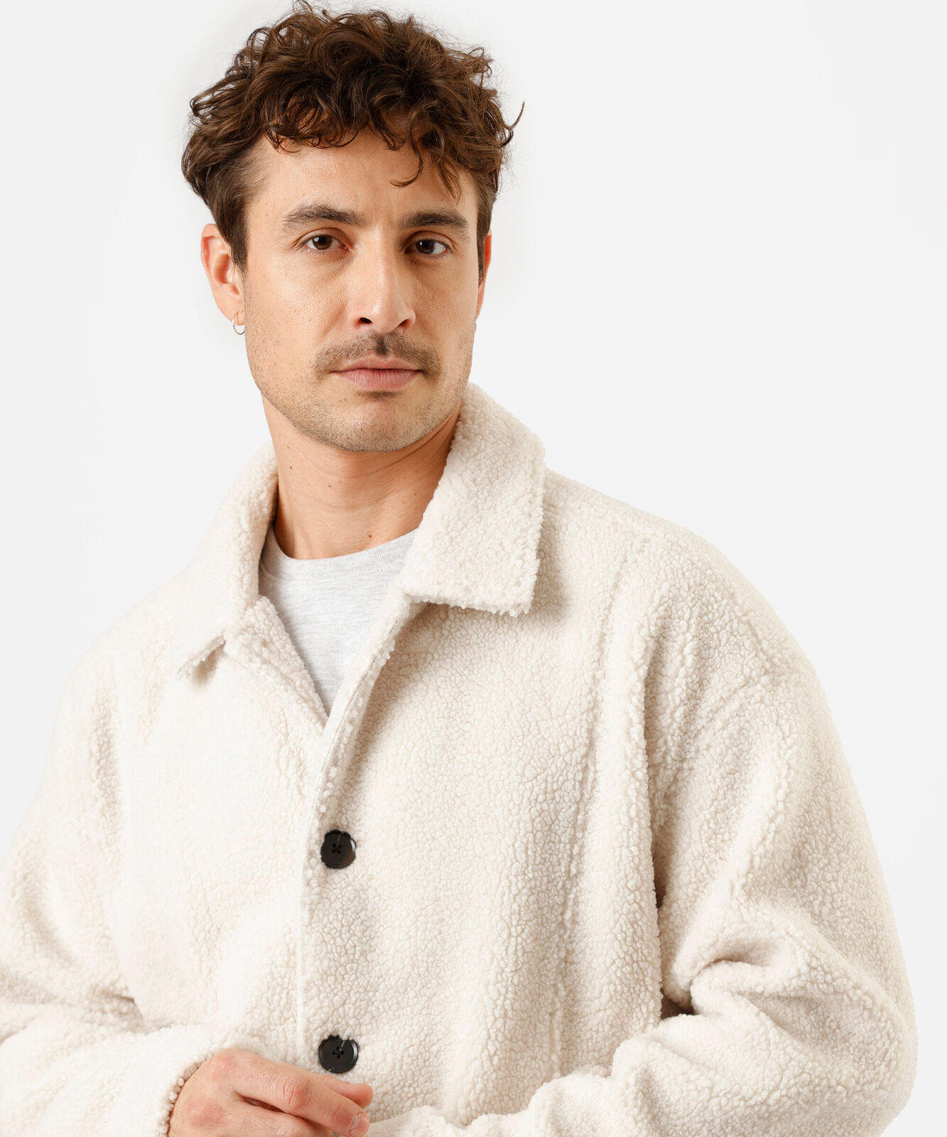 jaqueta masculina de sherpa com bolsos off white