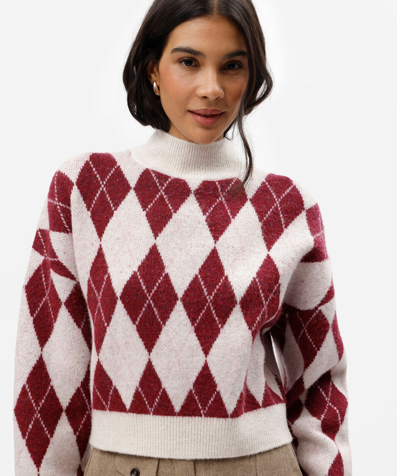 suéter oversized feminino de tricot gola alta xadrez argyle vinho