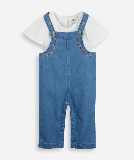 jardineira infantil jeans floral com camiseta azul