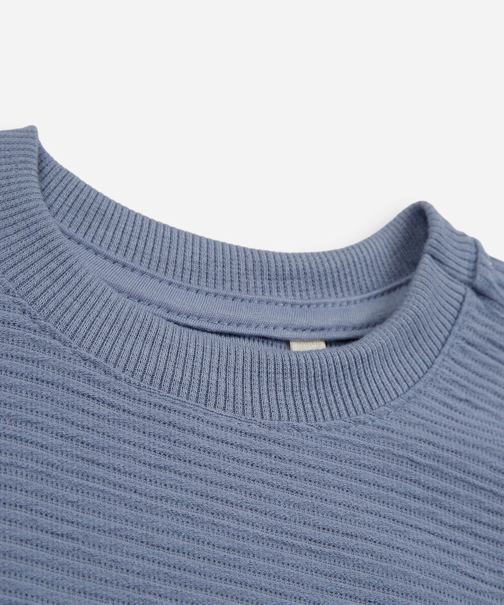 camiseta infantil texturizada bicolor azul