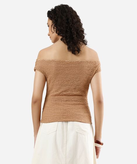 blusa ombro a ombro feminina texturizada marrom