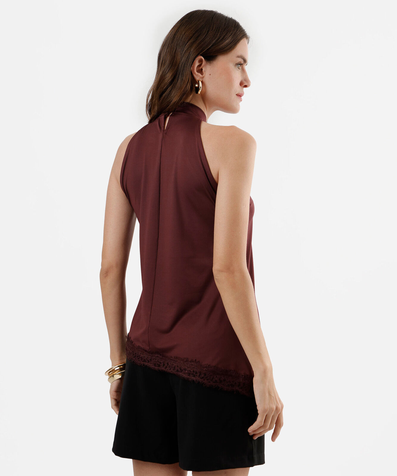 blusa feminina halterneck com renda assimétrica vinho