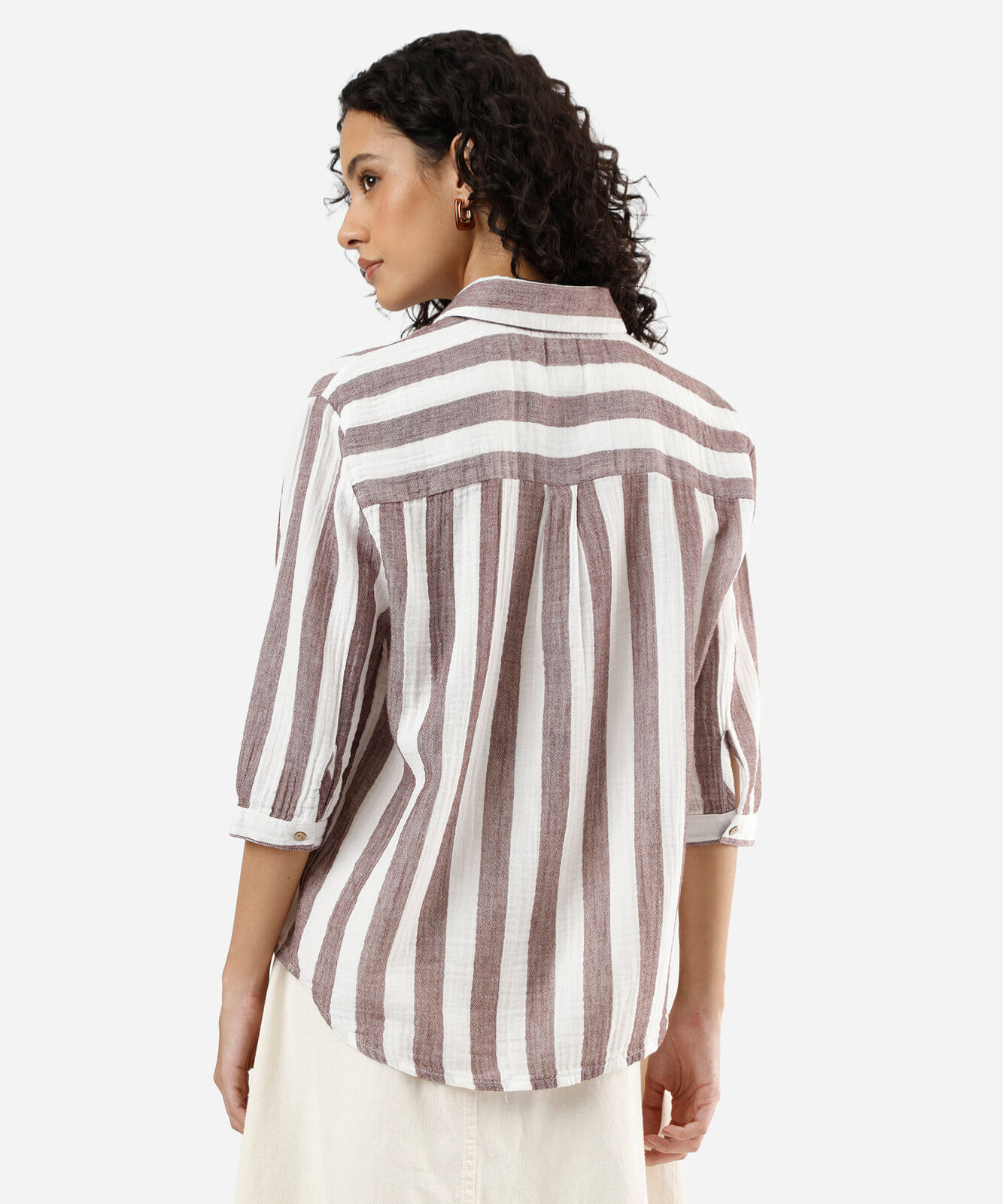 camisa feminina de algodão manga longa listrada marrom
