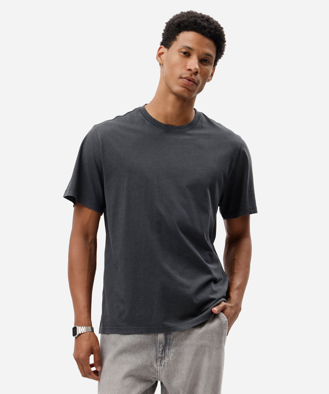 camiseta masculina de algodão manga curta estonada preta