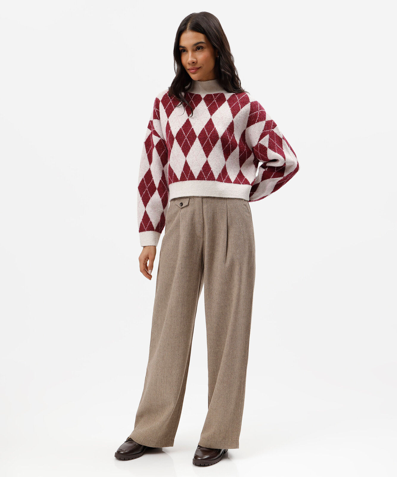 calça de alfaiataria feminina com pregas cintura alta bege