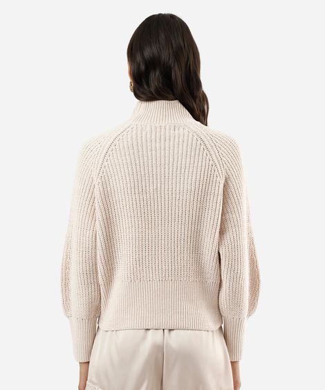 suéter feminino de tricot gola alta bege