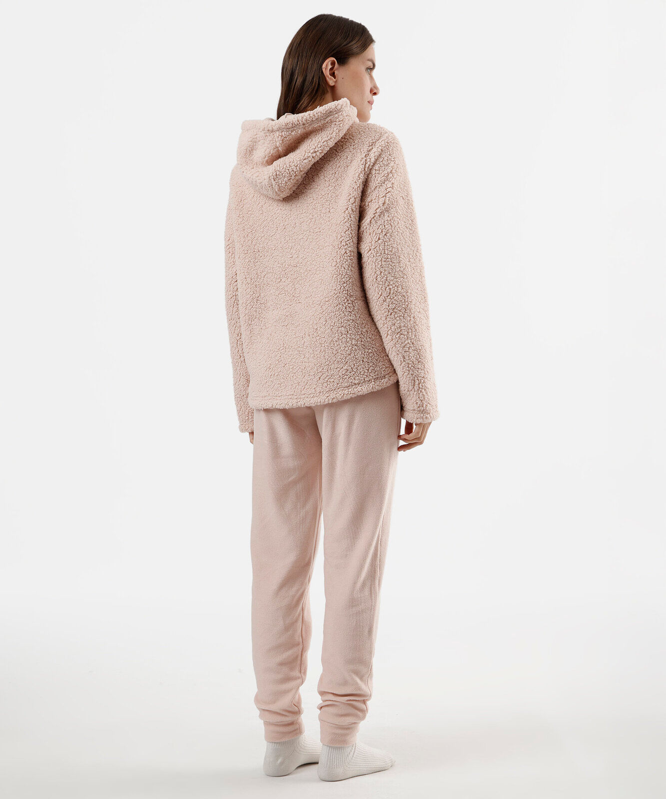 pijama longo feminino com bordado e capuz rosa