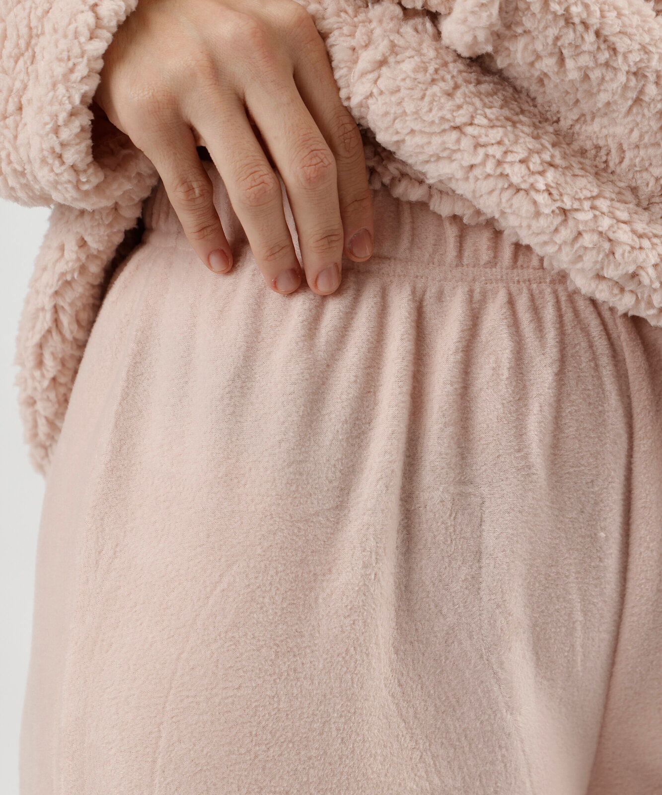 pijama longo feminino com bordado e capuz rosa