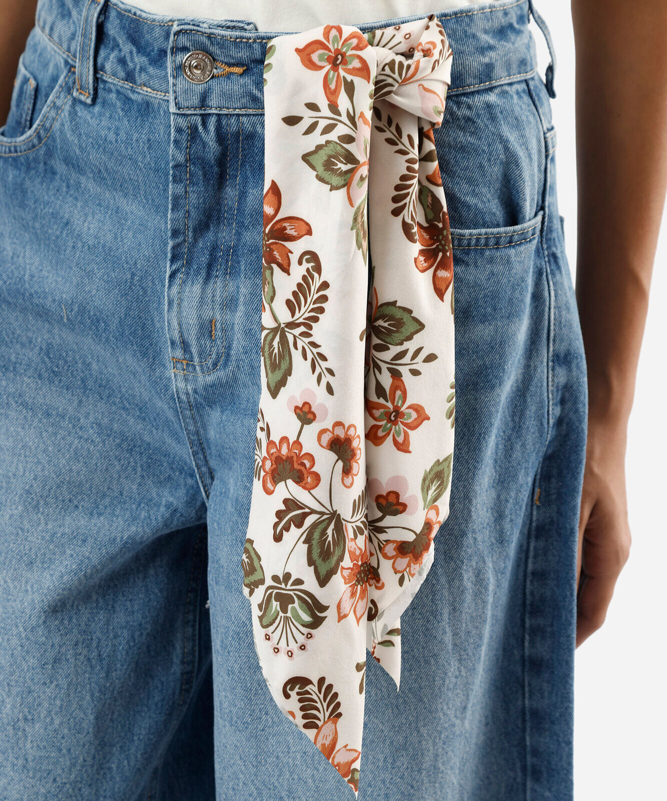 calça baggy cropped feminina jeans com lenço azul