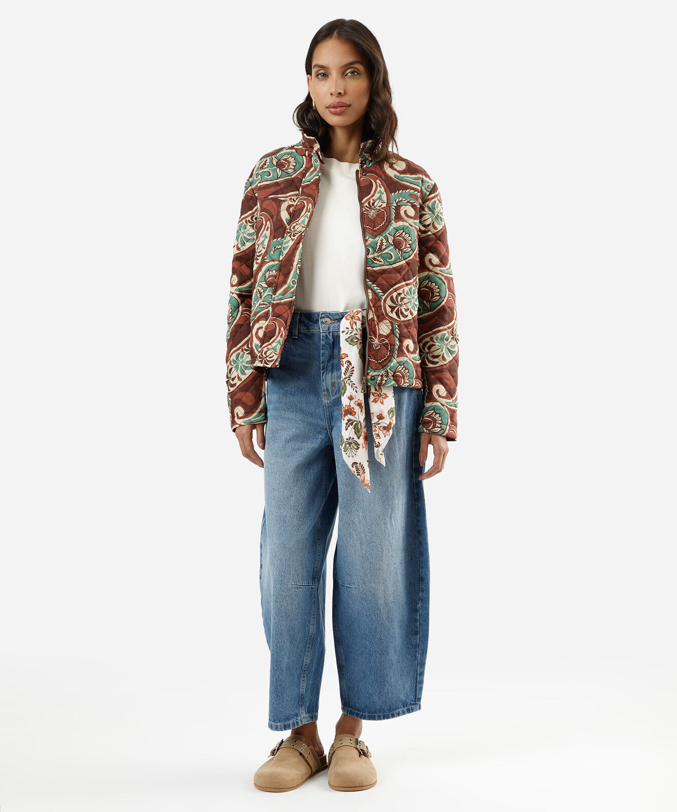jaqueta matelassê feminina paisley marrom