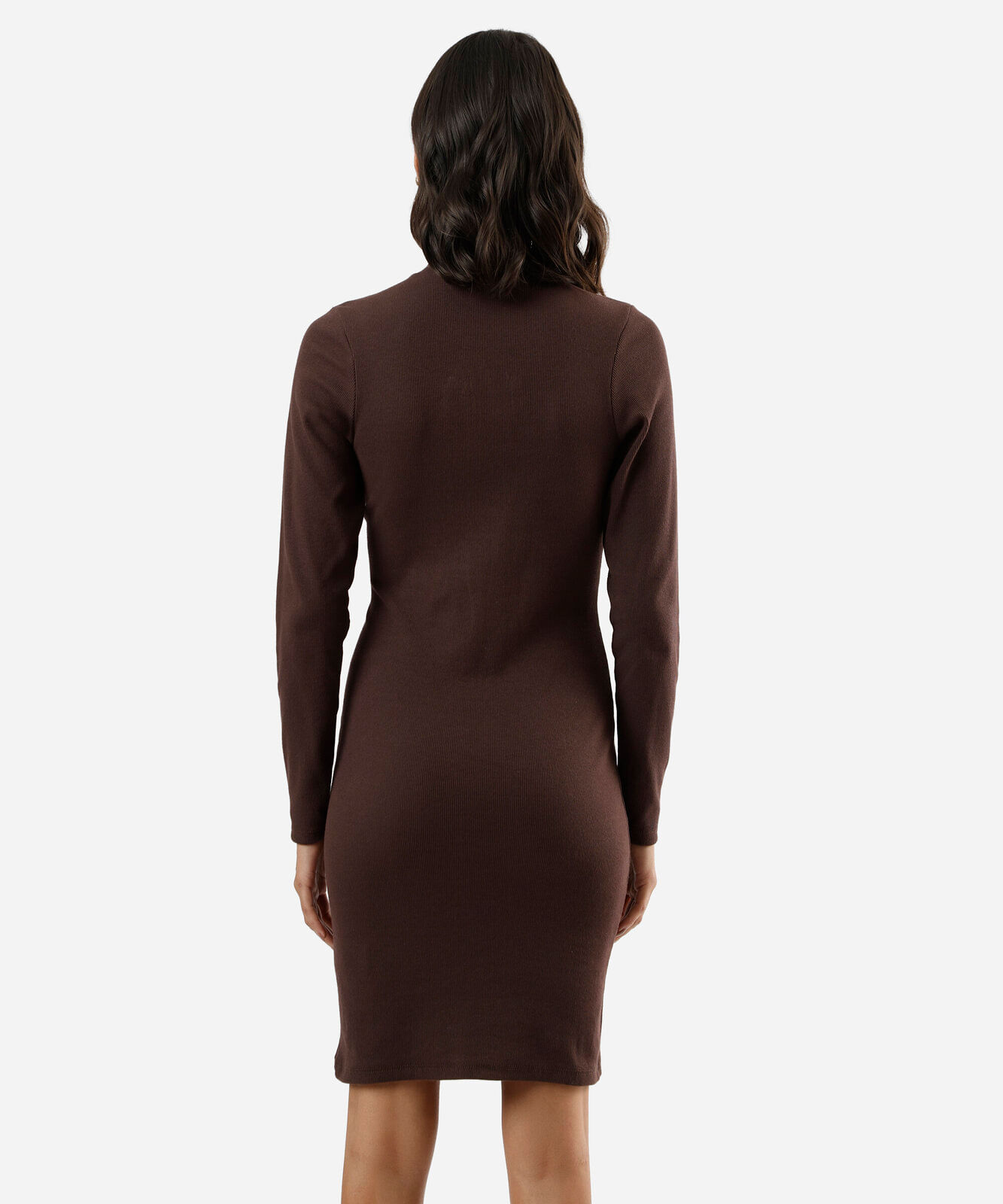 vestido curto feminino de algodão manga longa canelado marrom