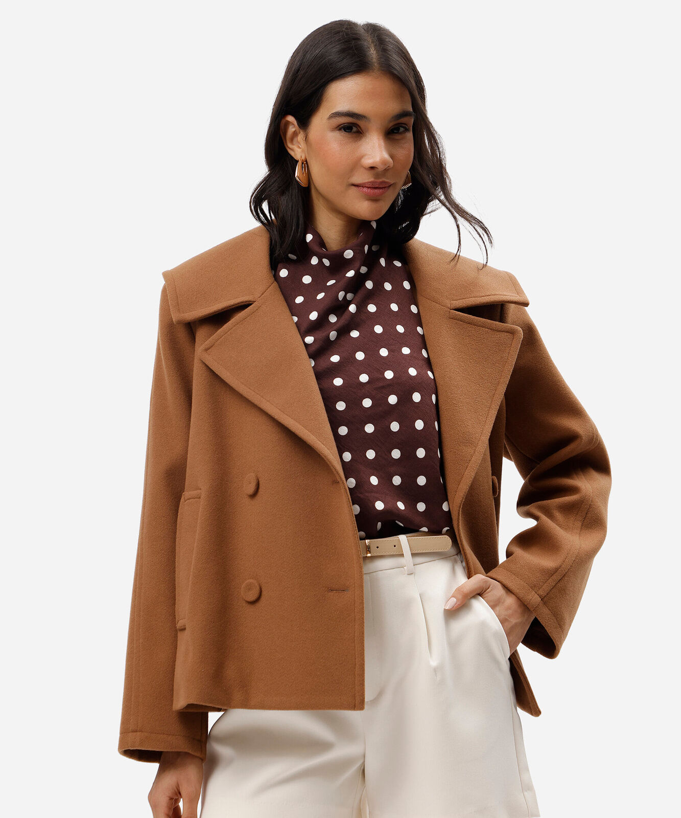 casaco curto feminino texturizado marrom