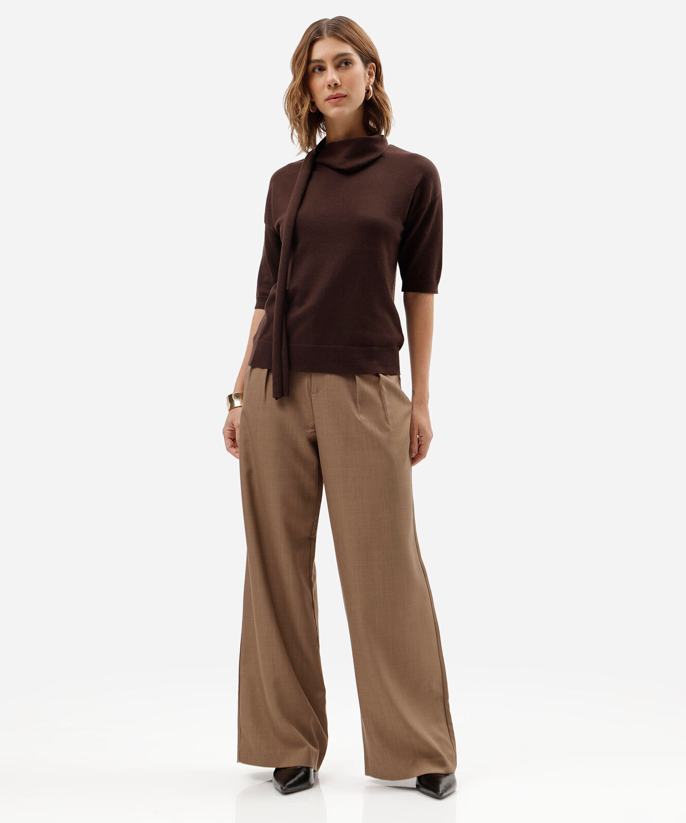 blusa feminina de tricot com gola manga curta marrom