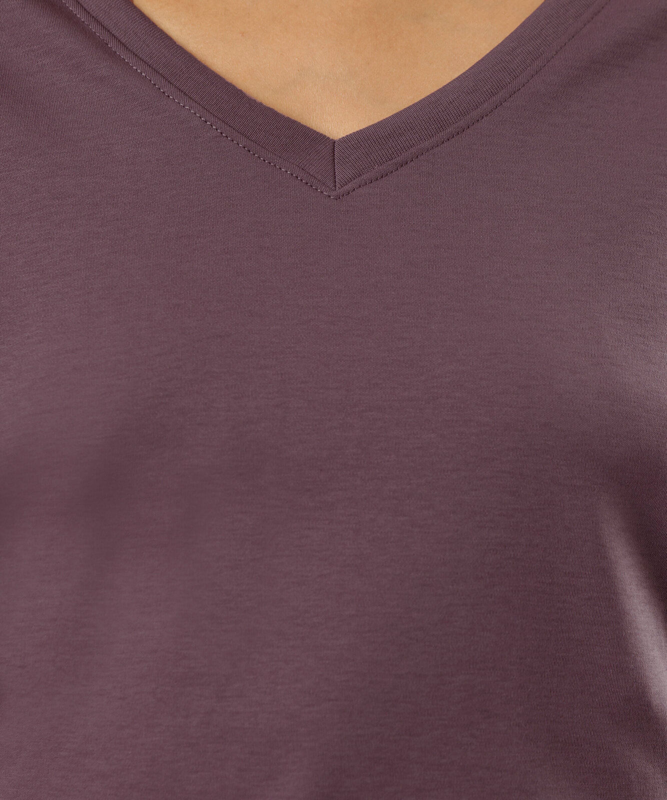 camiseta slim feminina de algodão peruano decote v manga curta roxa