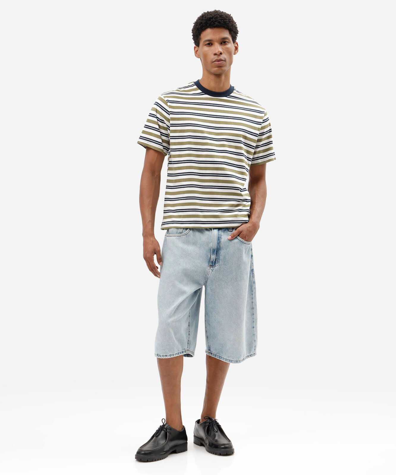 camiseta masculina de algodão listrada verde