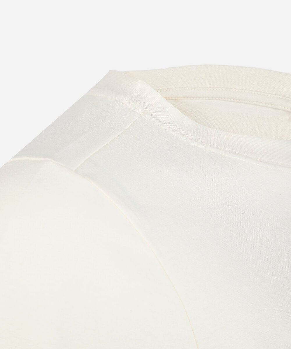 camiseta feminina de algodão manga curta alcione plus size off white