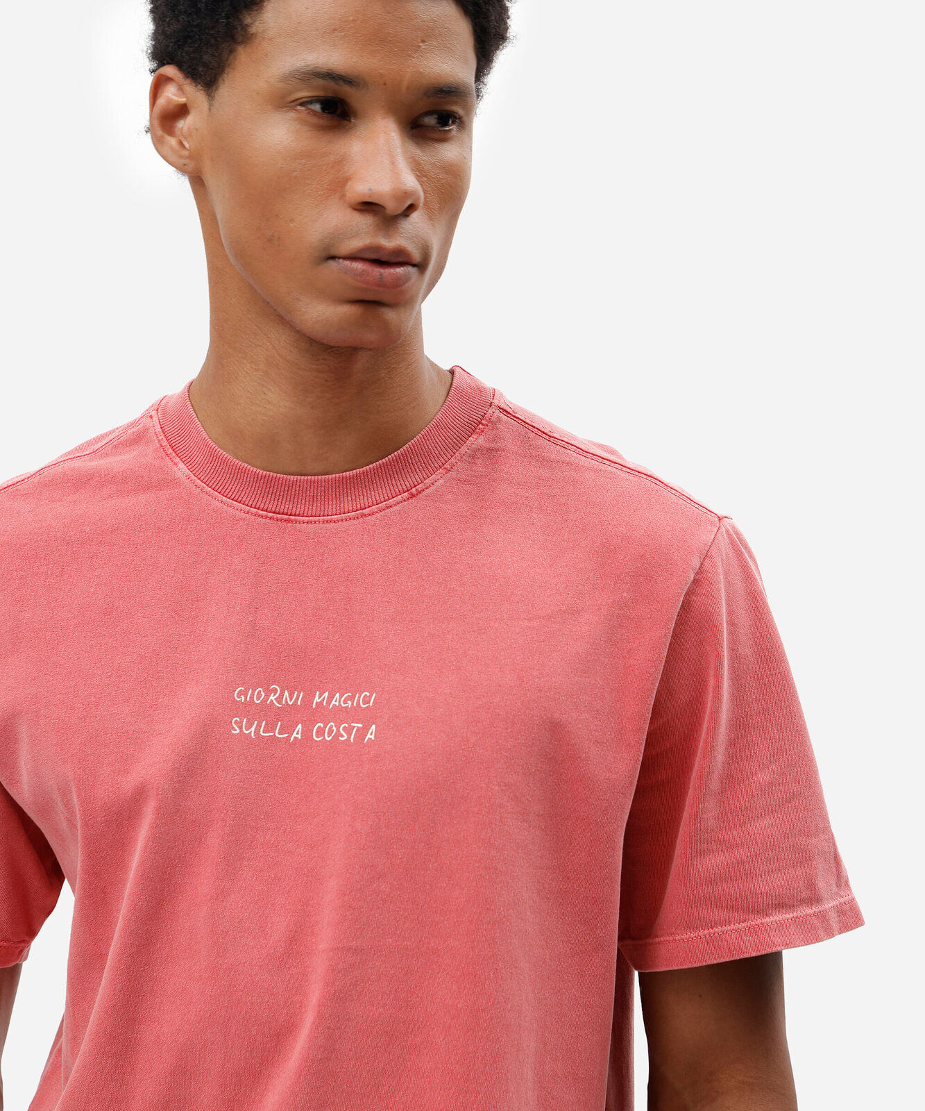 camiseta masculina de algodão manga curta estampada estonada  rosa