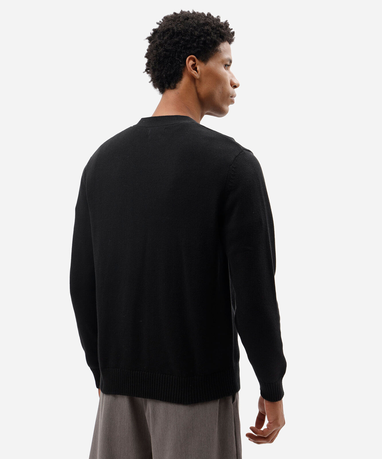 cardigan masculino de tricot preto