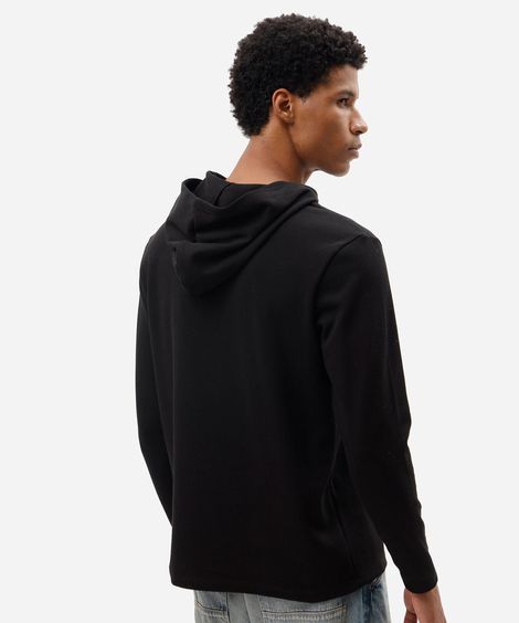camiseta masculina manga longa com capuz preta