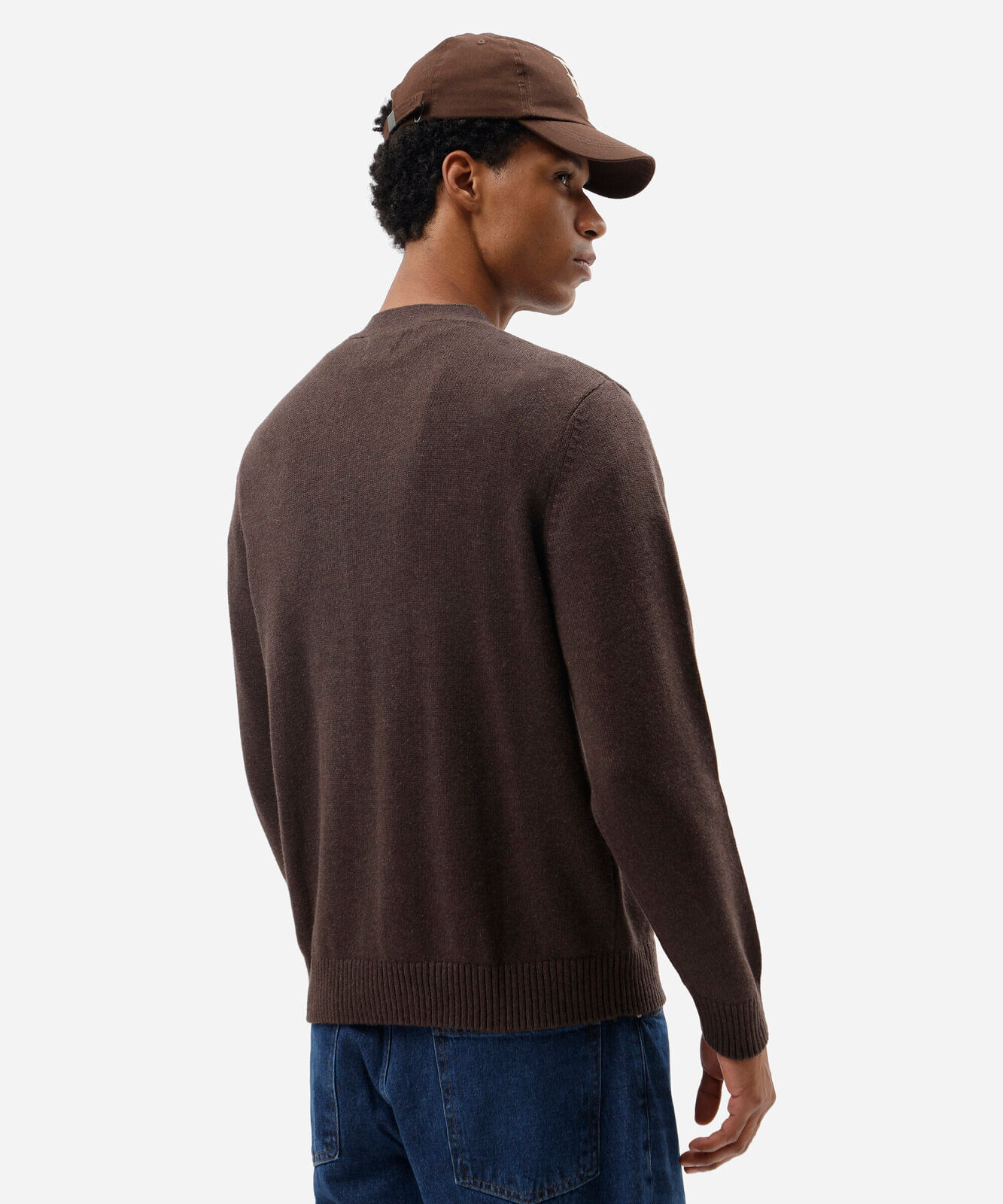 cardigan masculino de tricot marrom