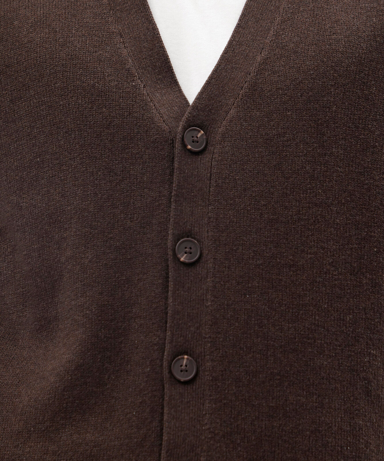 cardigan masculino de tricot marrom