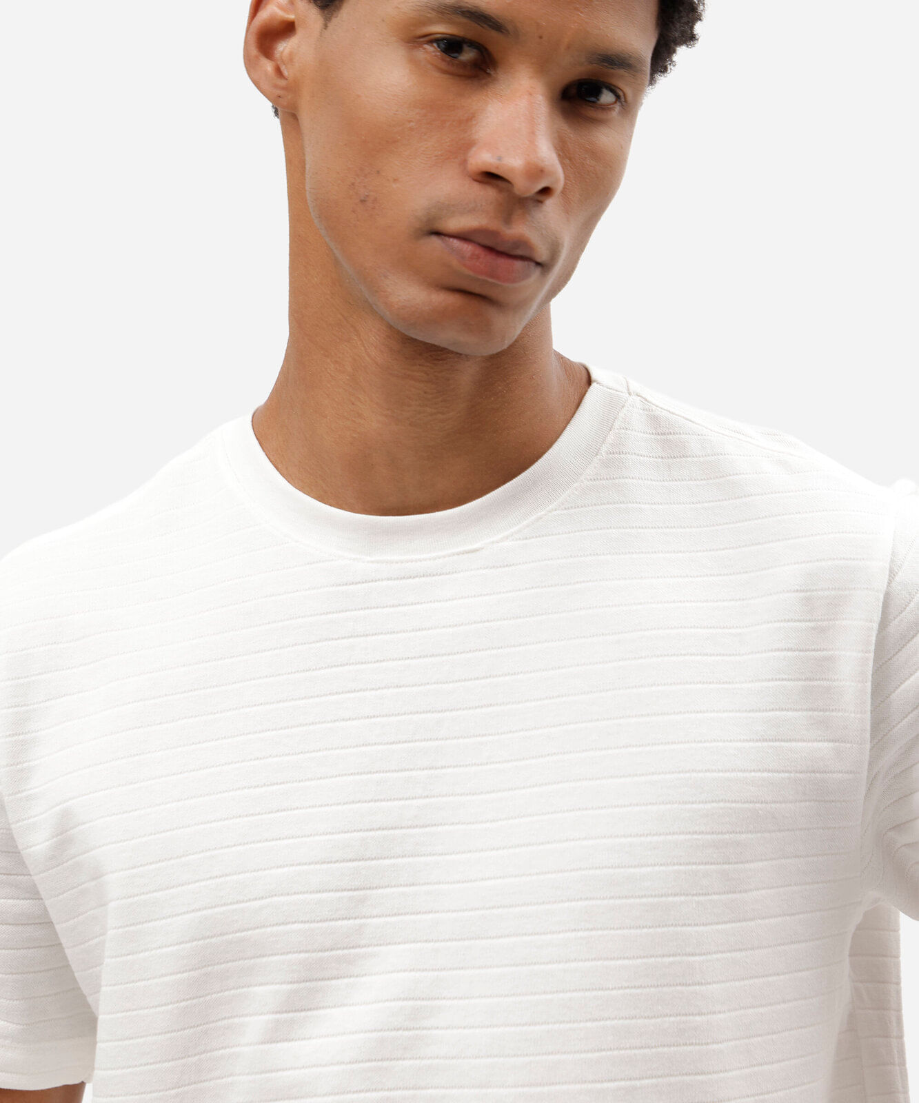 camiseta masculina com algodão manga curta canelada off white
