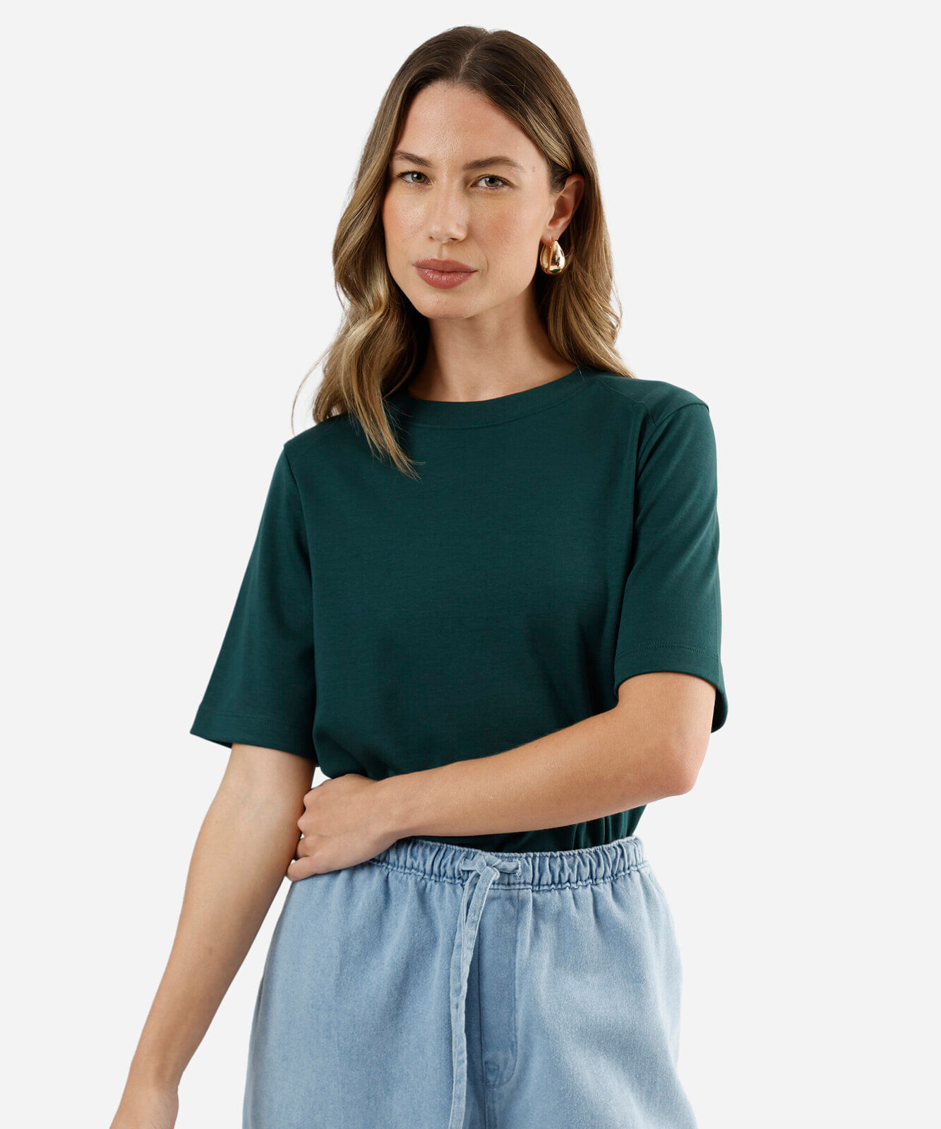 camiseta feminina de algodão peruano oversized com recorte verde