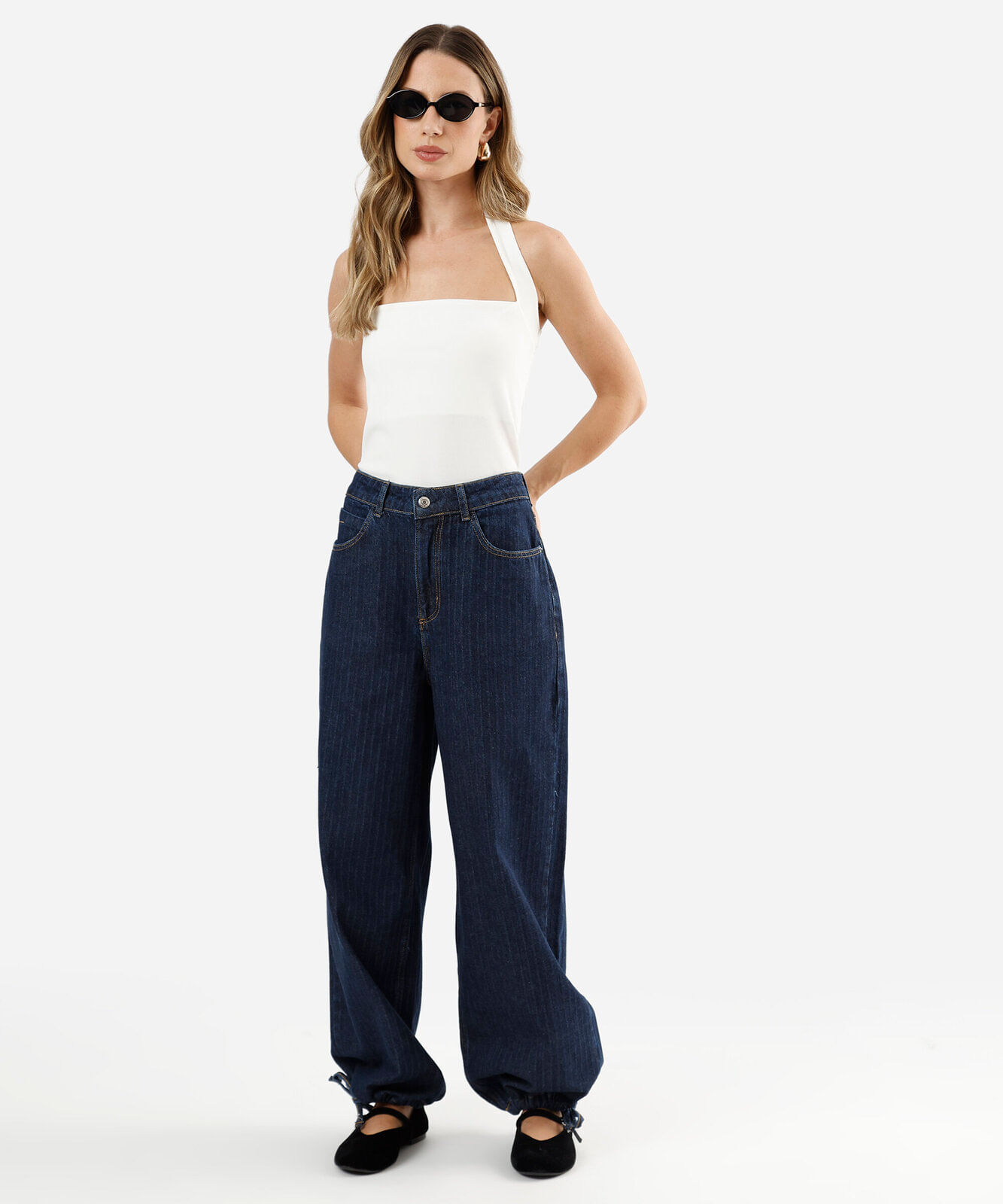 blusa frente única feminina decote quadrado off white