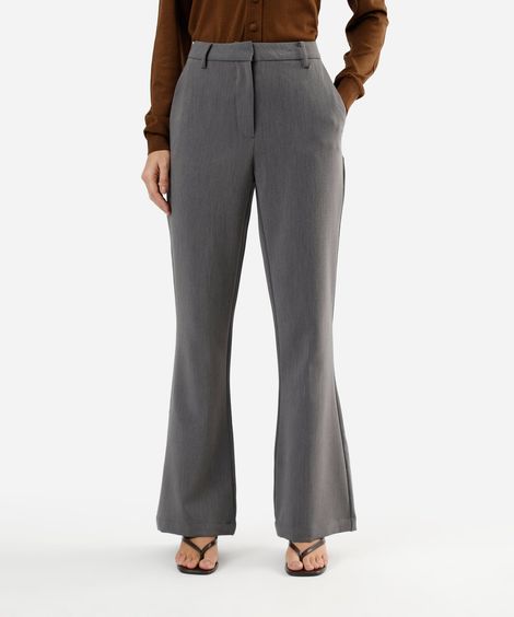 calça flare feminina de alfaiataria cinza