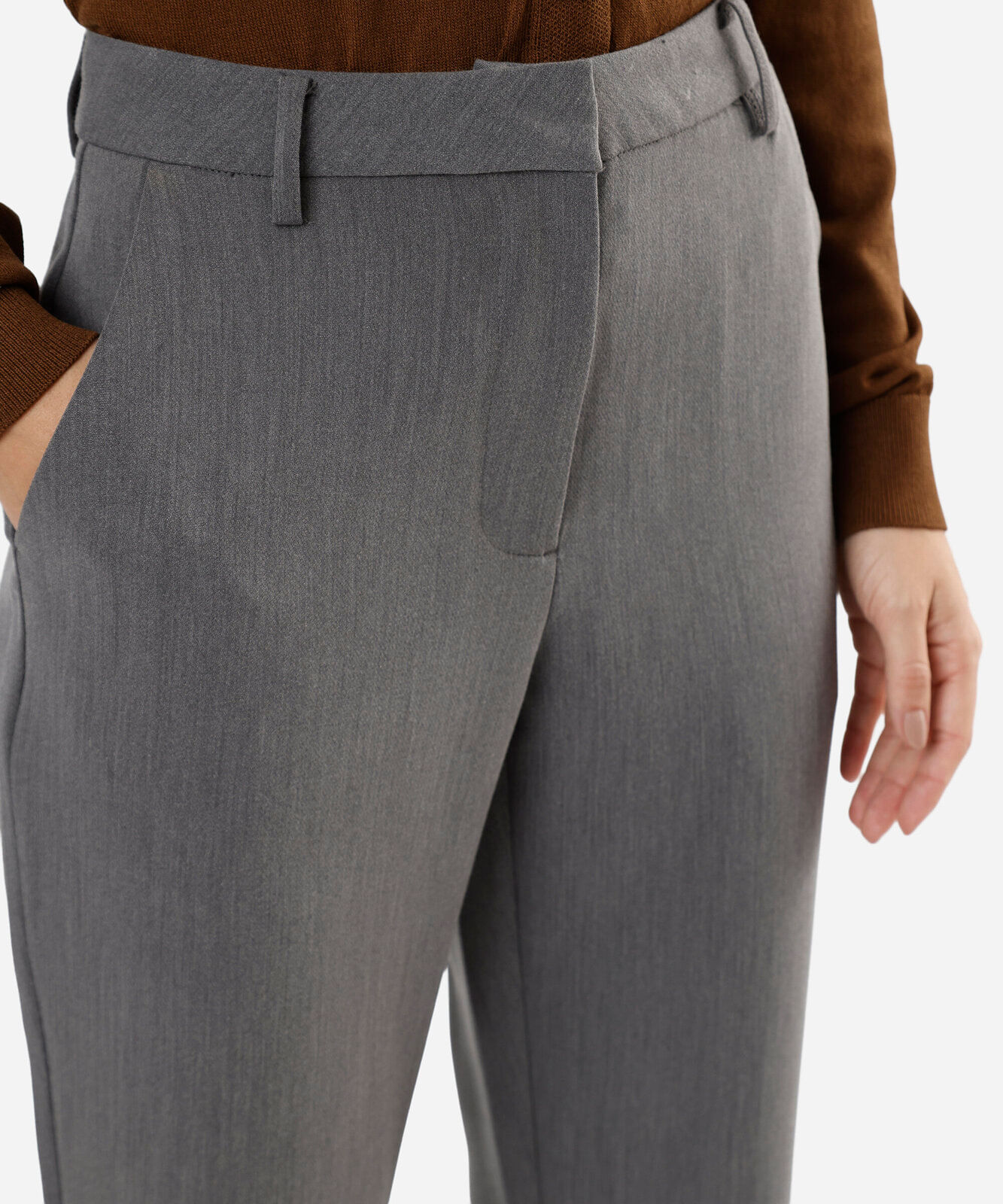 calça flare feminina de alfaiataria cinza