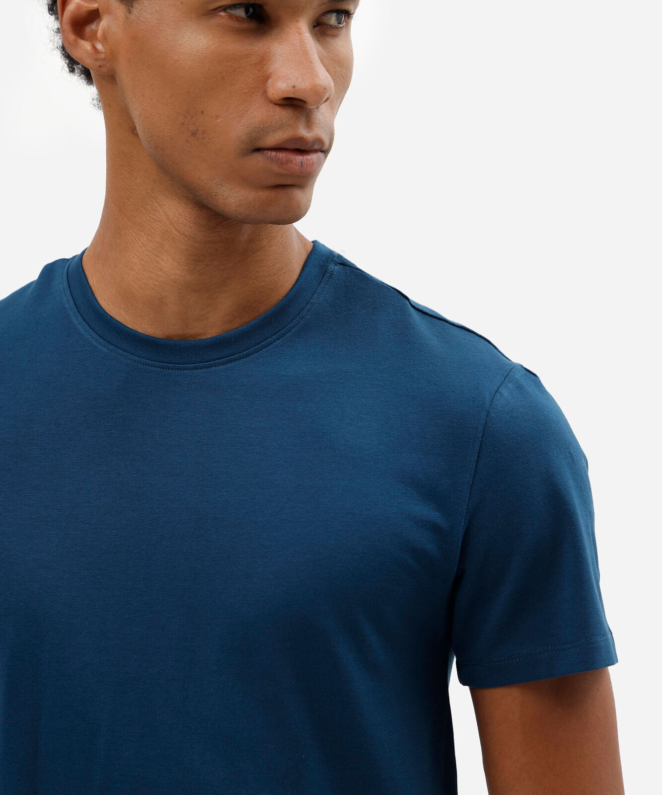camiseta slim masculina de algodão azul