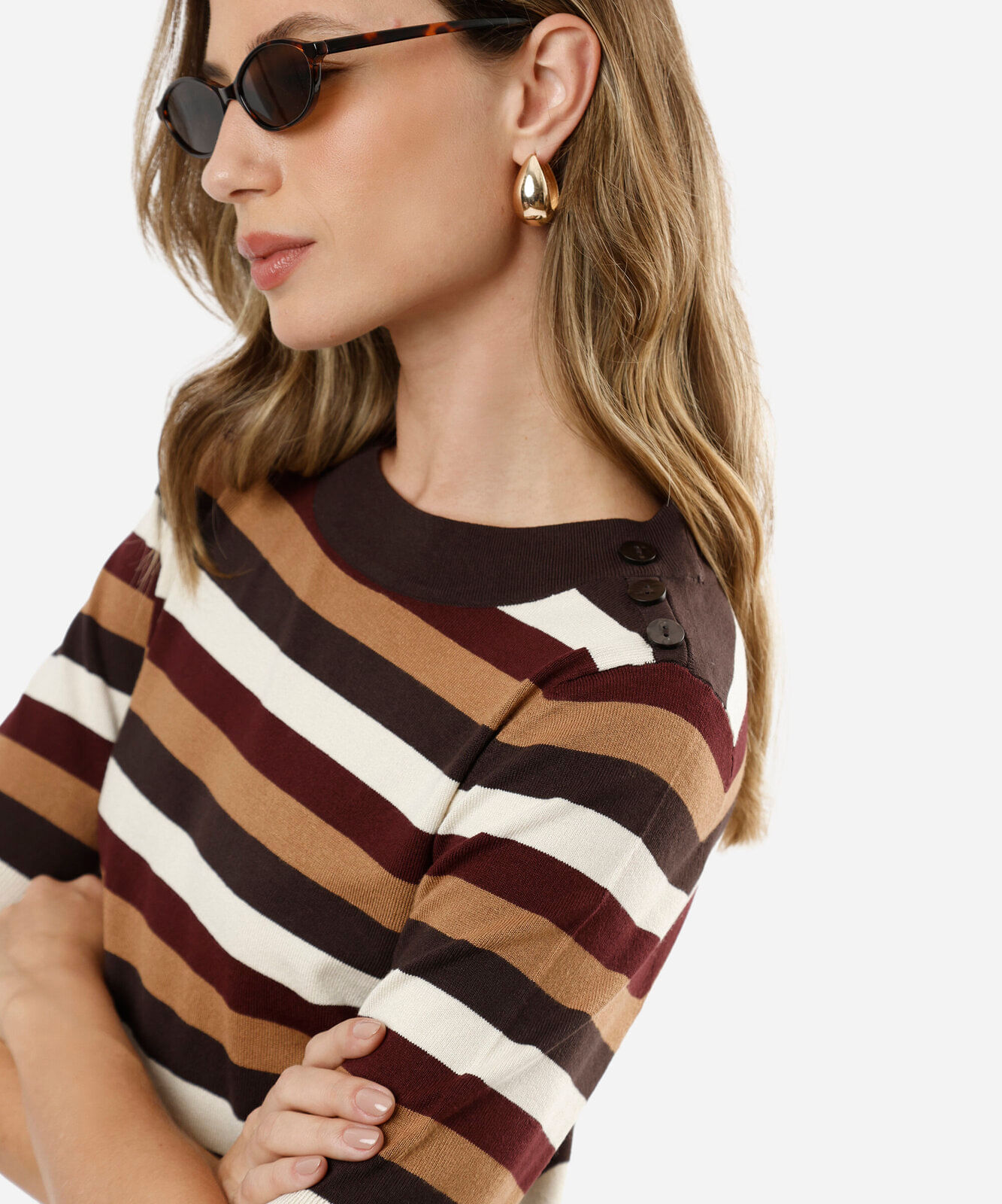 blusa feminina de tricot manga curta listrada marrom