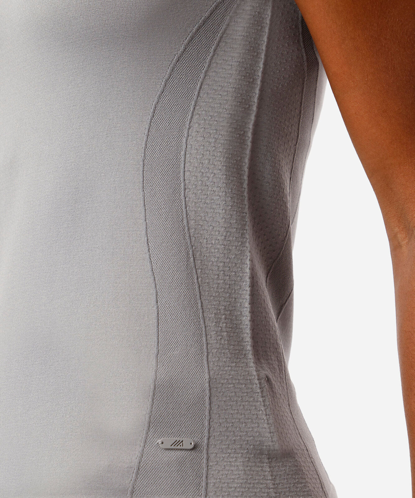 camiseta esportiva feminina de poliamida sem costura cinza