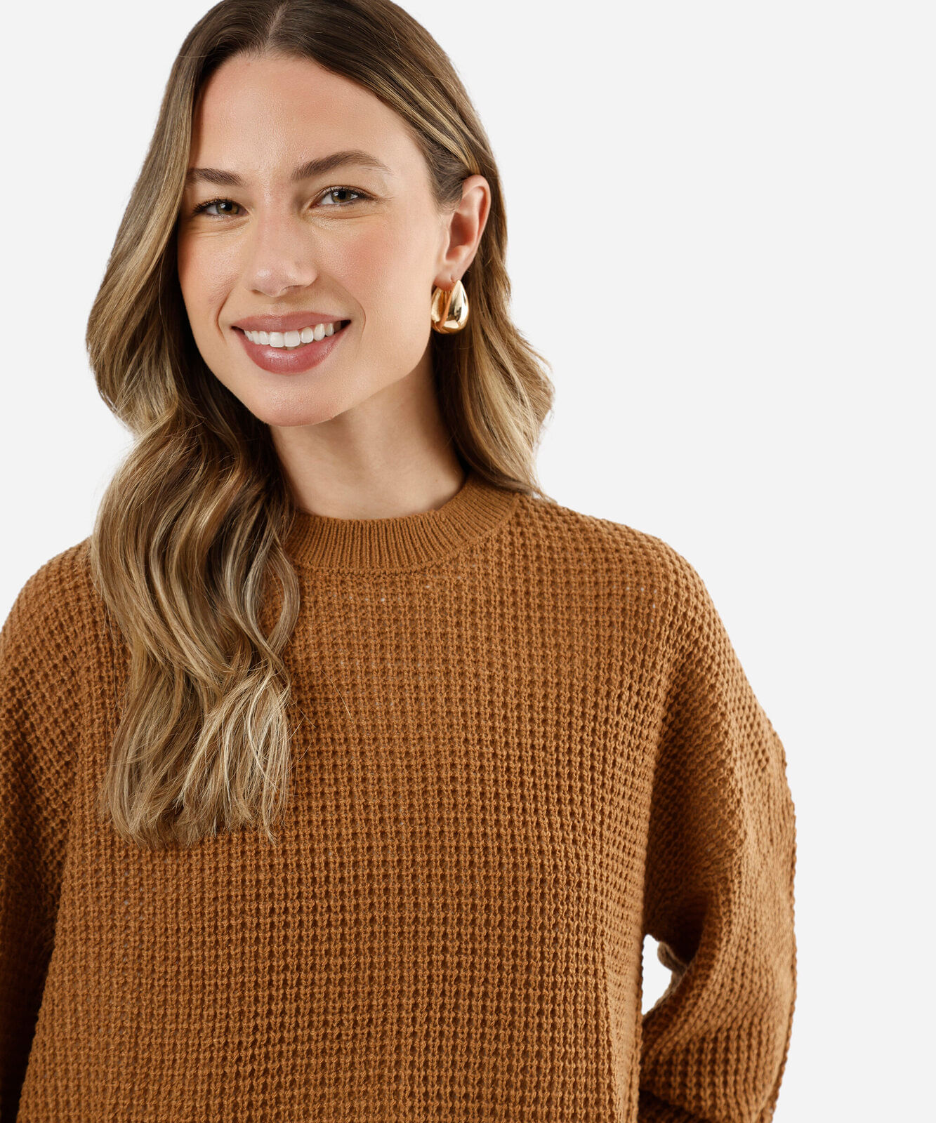 suéter cropped feminino de tricot texturizado marrom