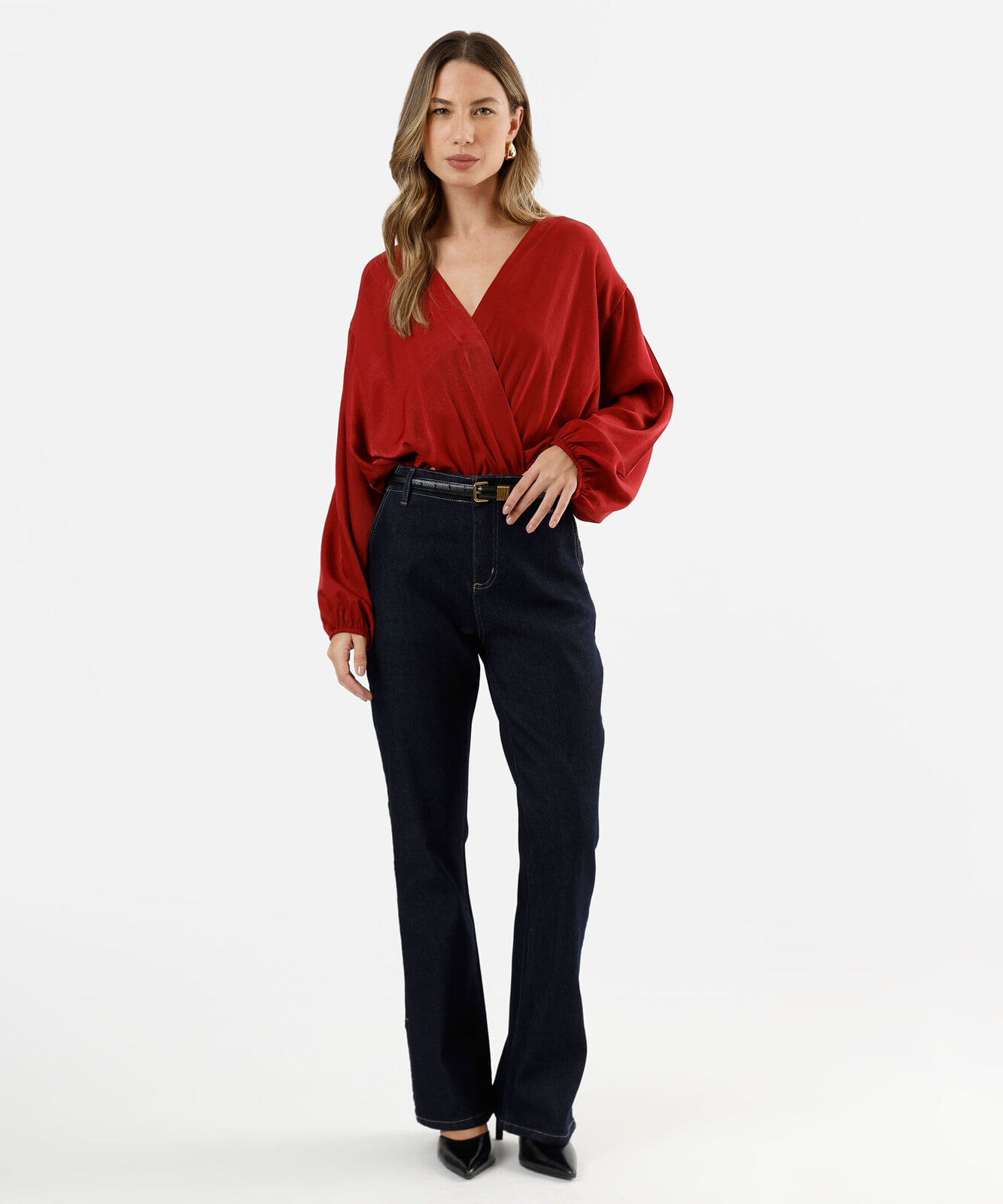 blusa balonê feminina decote v manga longa acetinada vermelha