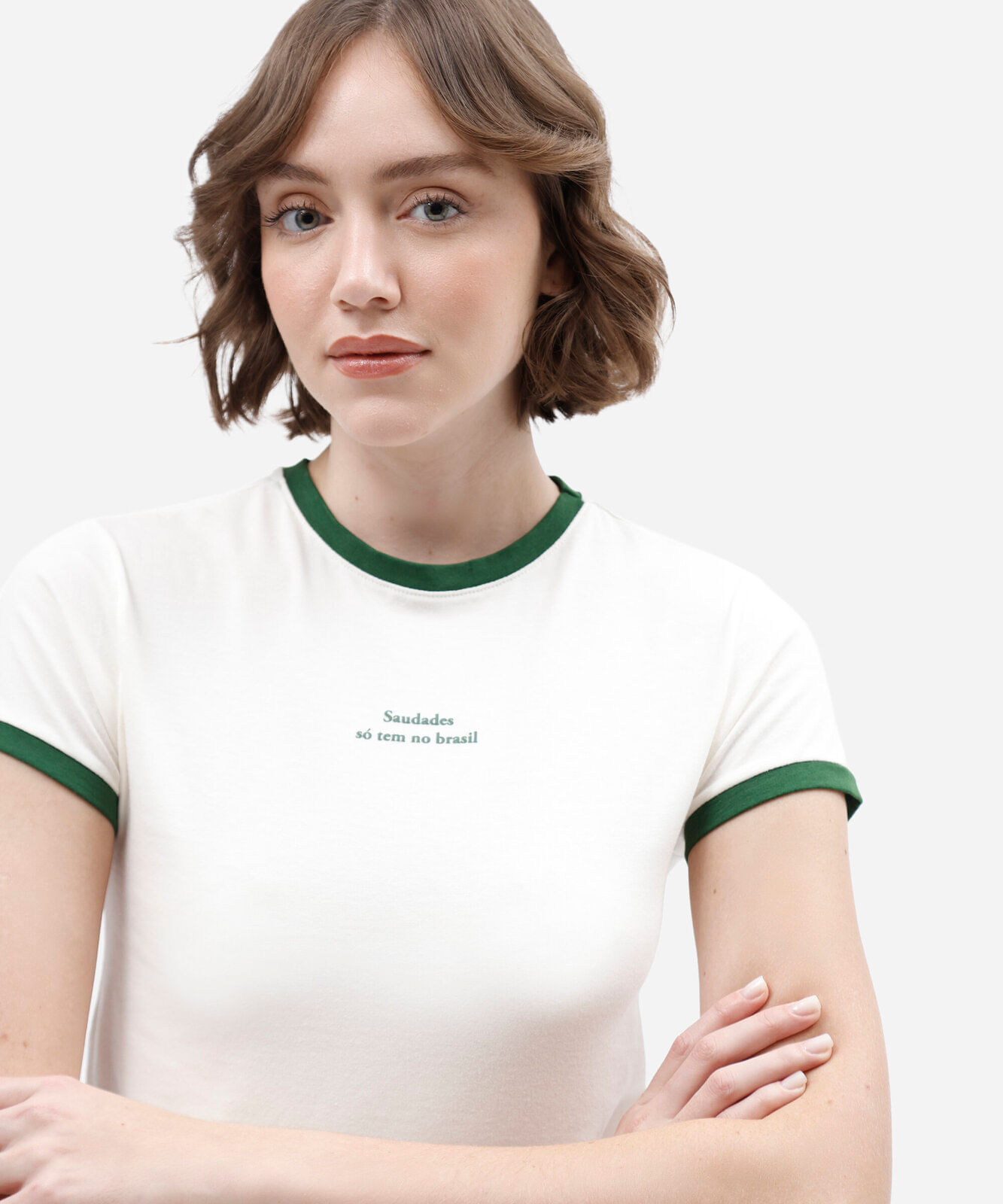 camiseta baby look feminina de algodão manga curta estampada off white