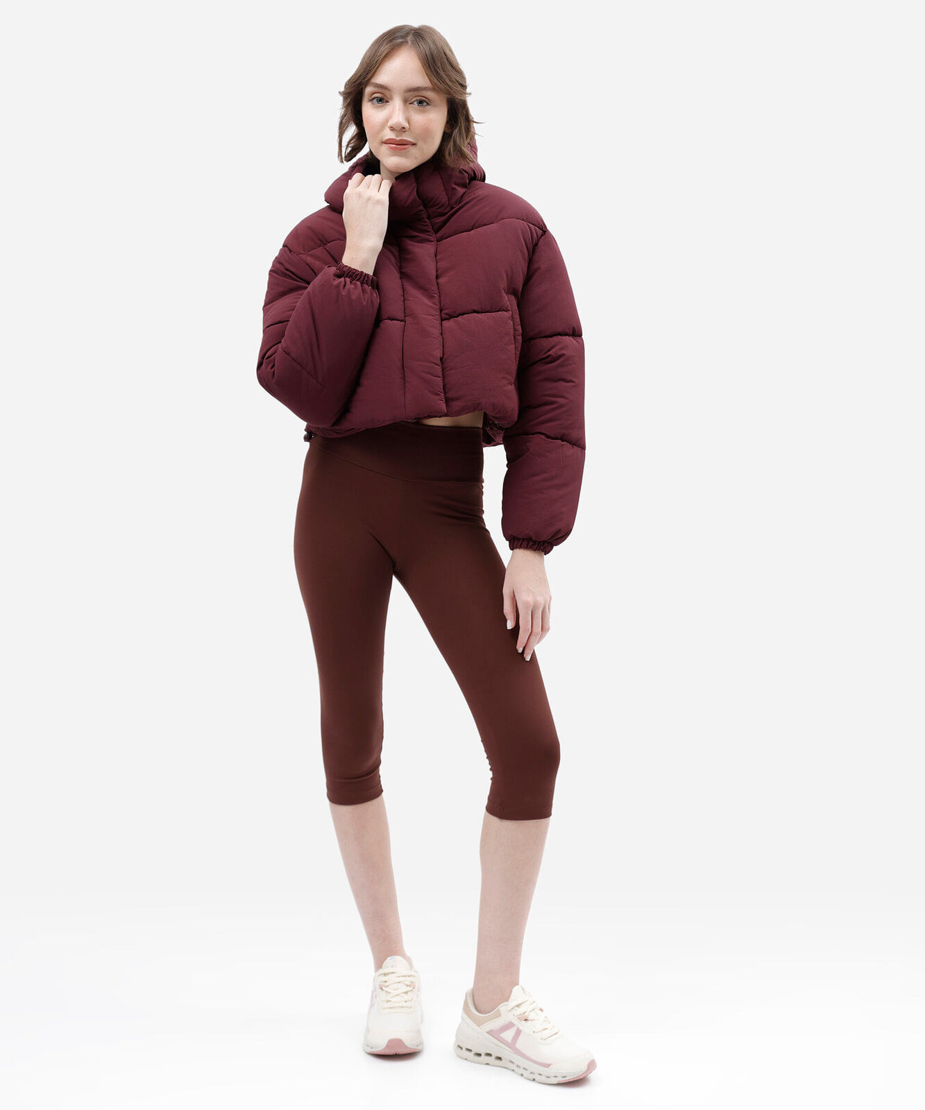 jaqueta puffer cropped feminina esportiva vinho