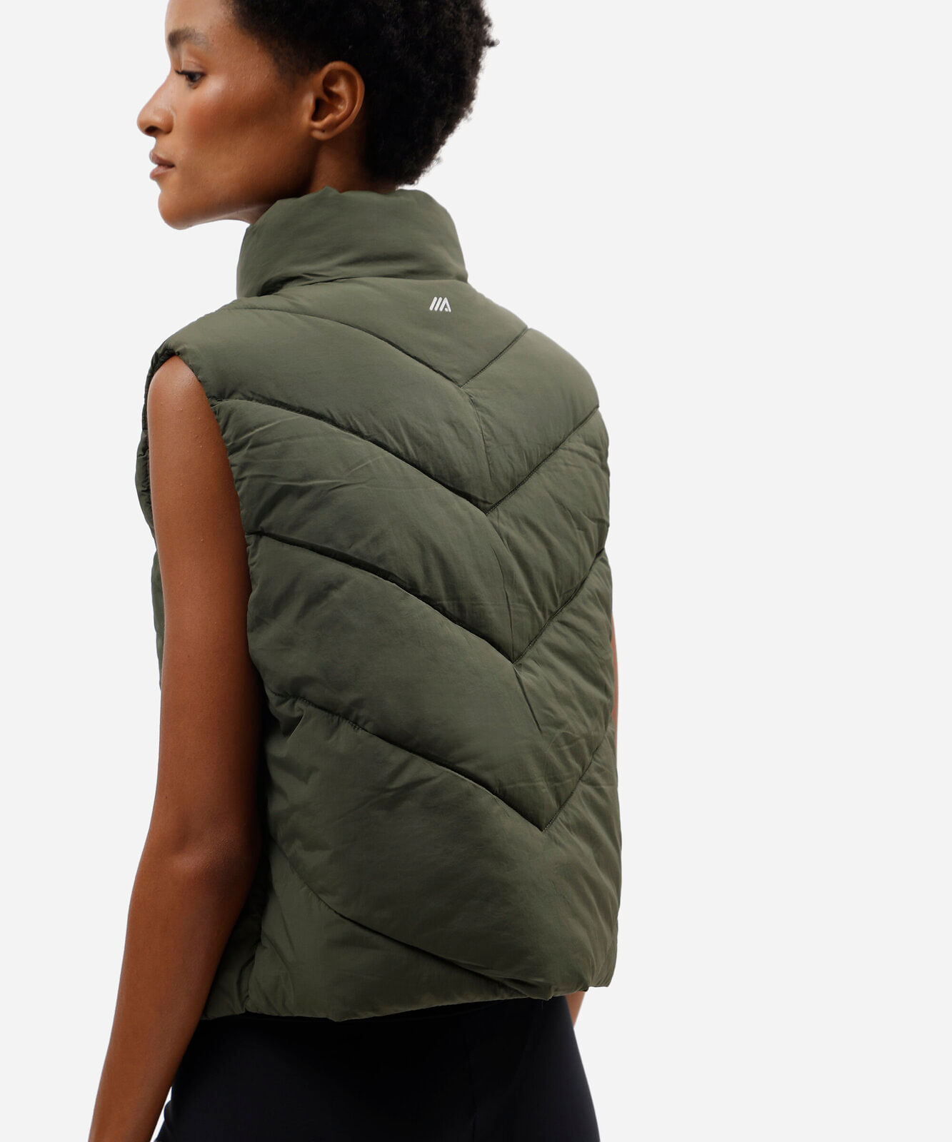 colete puffer feminino esportivo gola alta verde