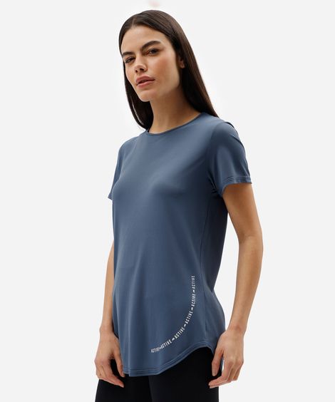 camiseta de poliamida esportiva com recorte azul