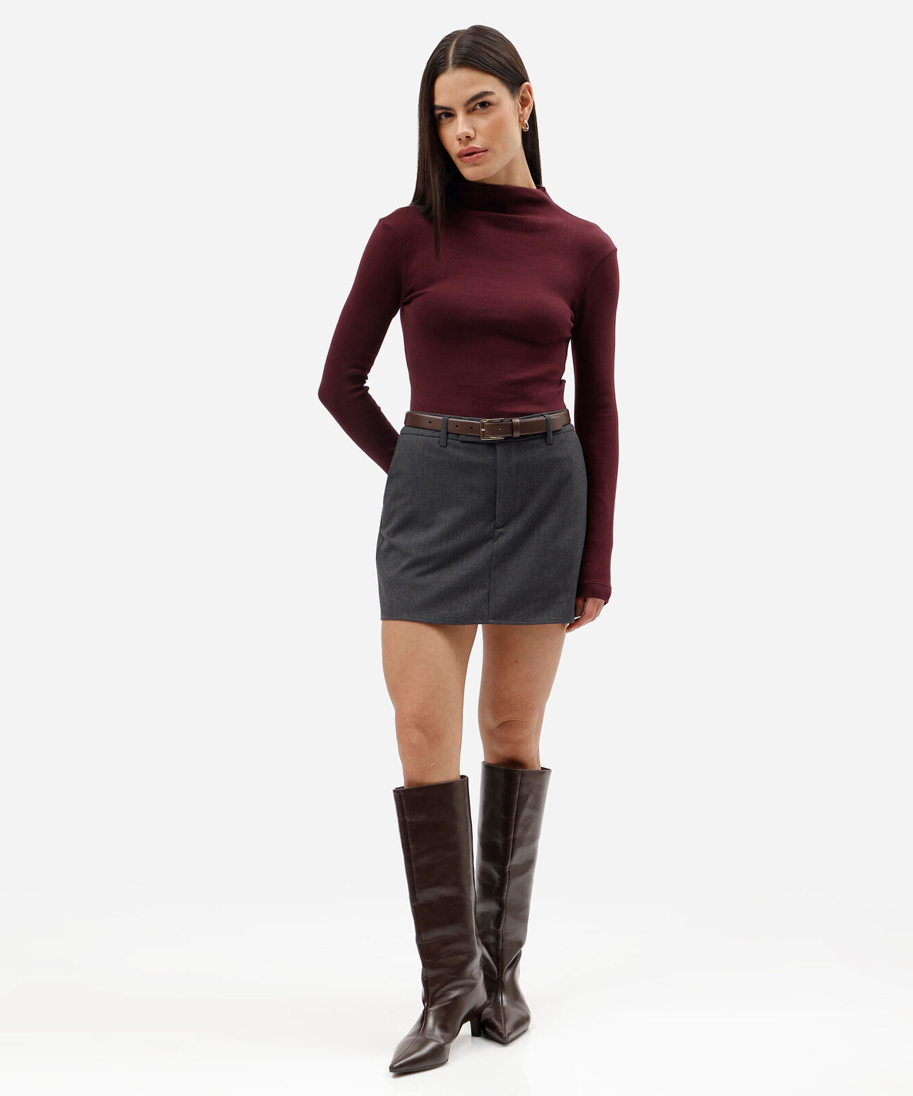blusa feminina de algodão gola alta manga longa vinho