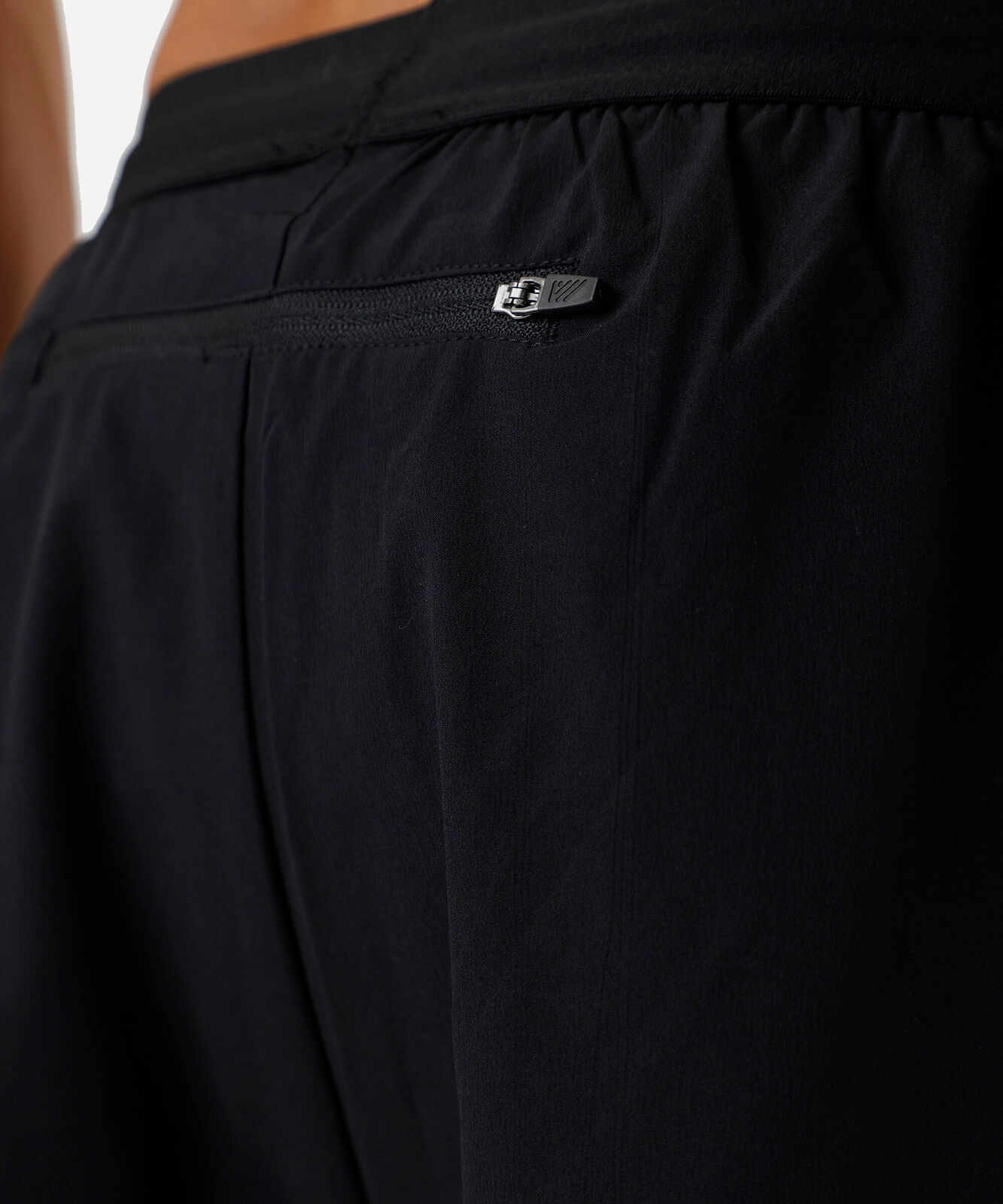 short masculino esportivo com bermuda de compressão preto